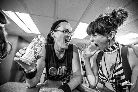 Honey Badgers Cobras Women S Arm Wrestling For Charity At